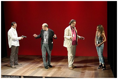 PhotoStandUpOkNet.jpg